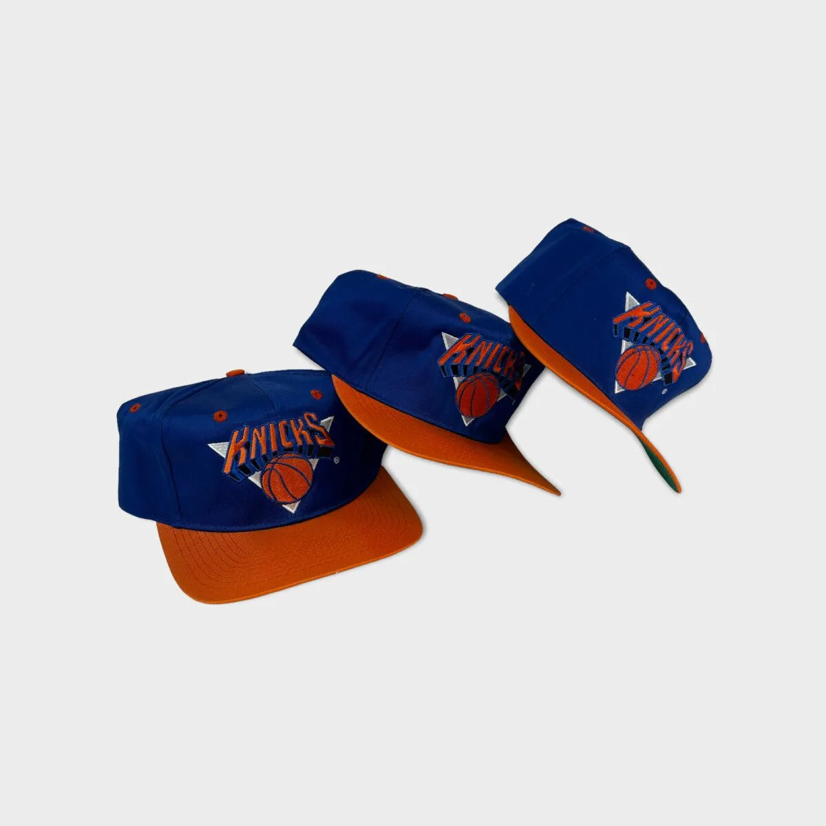 New York Knicks NBA Vintage Snapback hat - Image 6