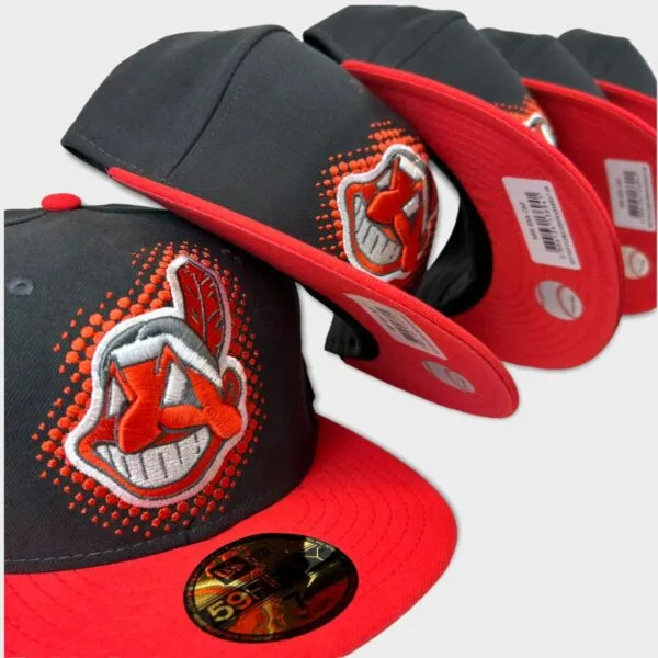 Cleveland Indians MLB New Era fitted hat OG logo - Image 6