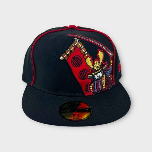 Topi The Legend Series Samurai New Era fitted hat