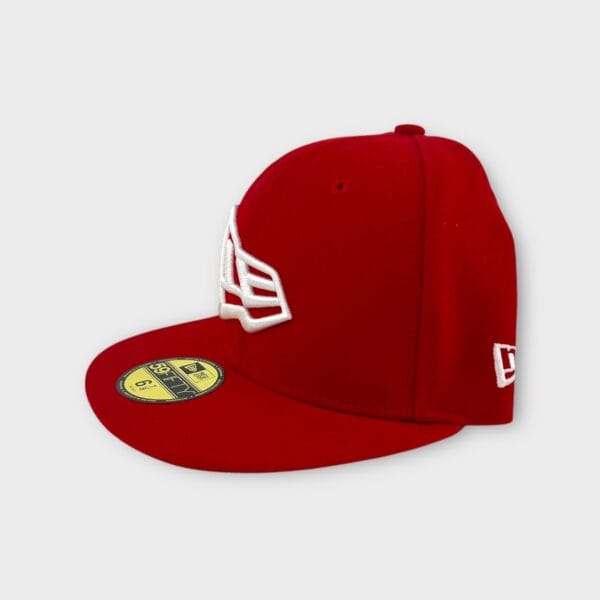 New Era Big Logo fitted hat - Image 2