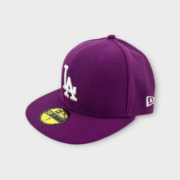 Los Angeles Dodgers MLB New Era fitted hat - Image 2