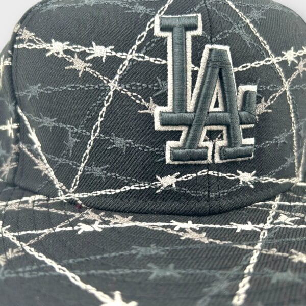 Los Angeles Dodgers MLB New Era fitted hat - Image 6