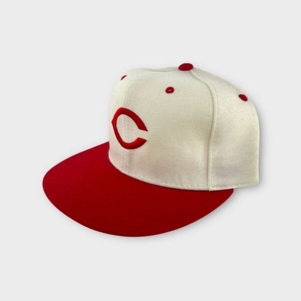 Cincinnati Reds MLB New Era fitted hat - Image 2