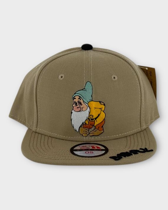 Disney Snow White 'Bashful Left Side retro snapback hat