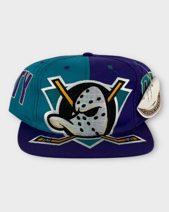 Deadstock Vintage Snapback Mighty Ducks NHL